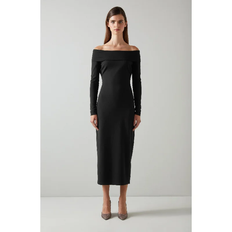 Deep Discounts ODA DRESSES
