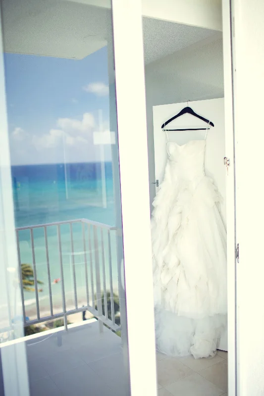 Year-End Sale Vera Wang Diana