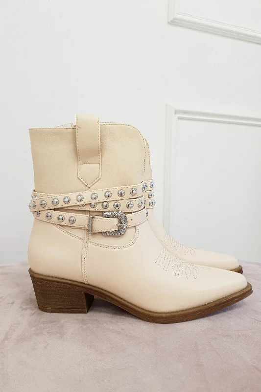 Low Prices Elvie Ankle Boots | Cream
