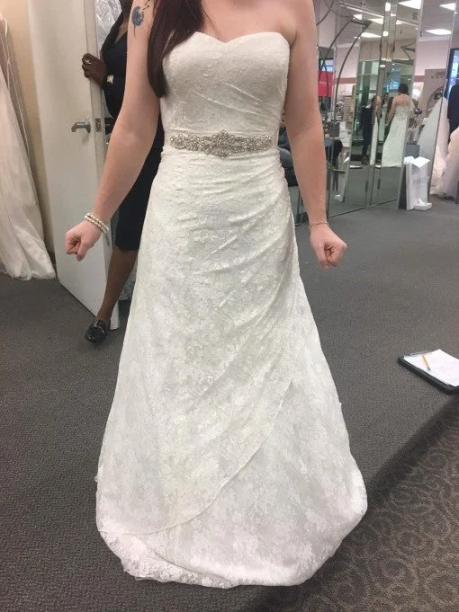 Flash Sale David's Bridal Country themed