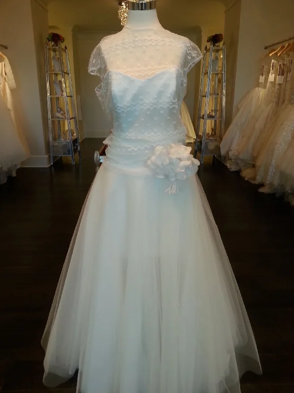 Seasonal Clearance Other Cymbeline Paris/ Hadia
