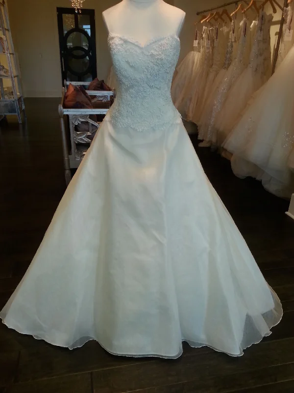 Referral Discount Other Birnbaum & Bullock Couture/Bethany