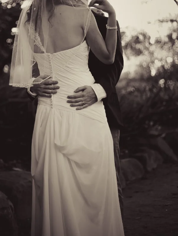 Price Drop Alert David's Bridal David's Bridal One Shoulder Chiffon Gown With Flor